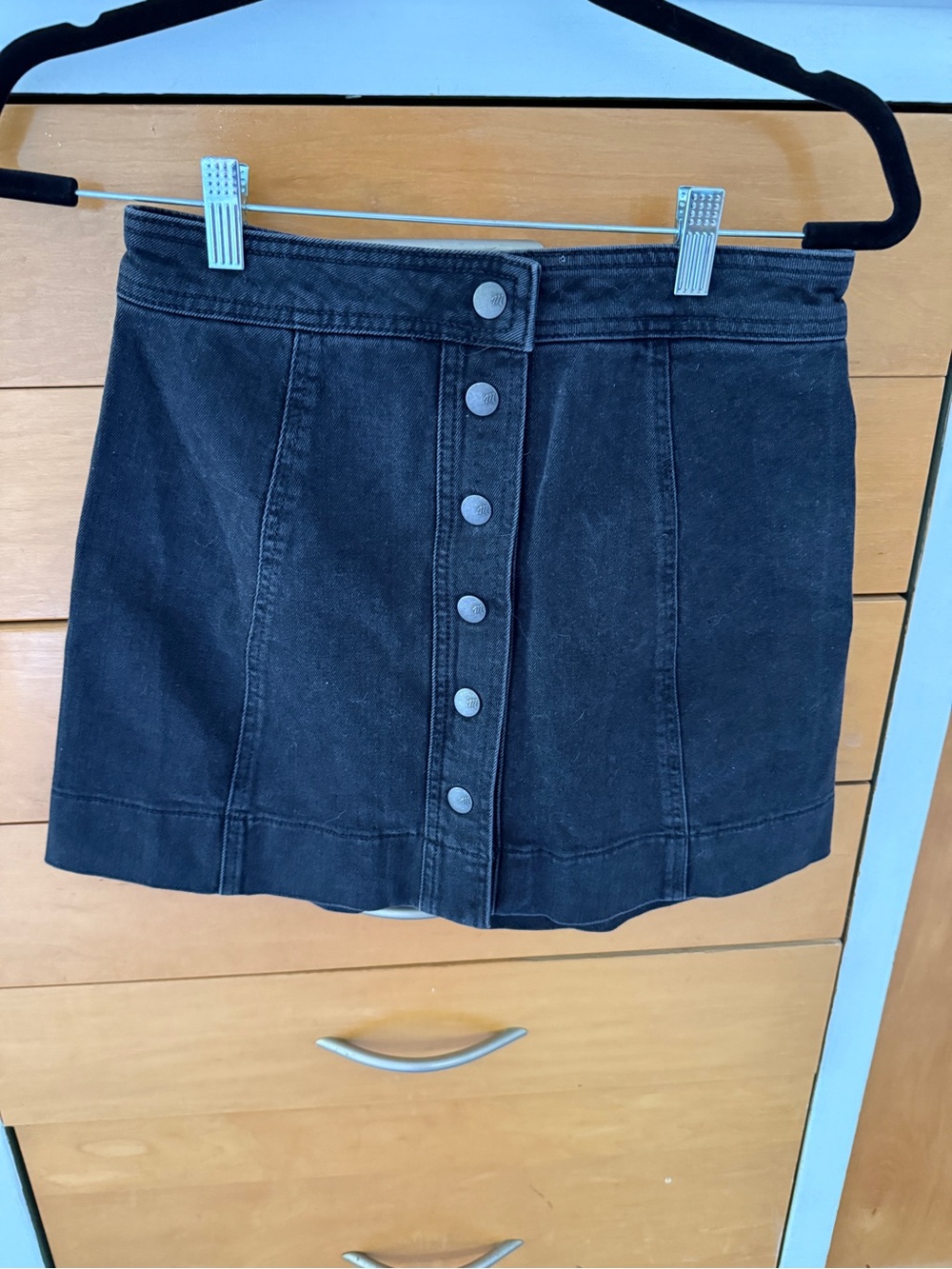 Madewell Black Button-Front Denim Mini Skirt - S